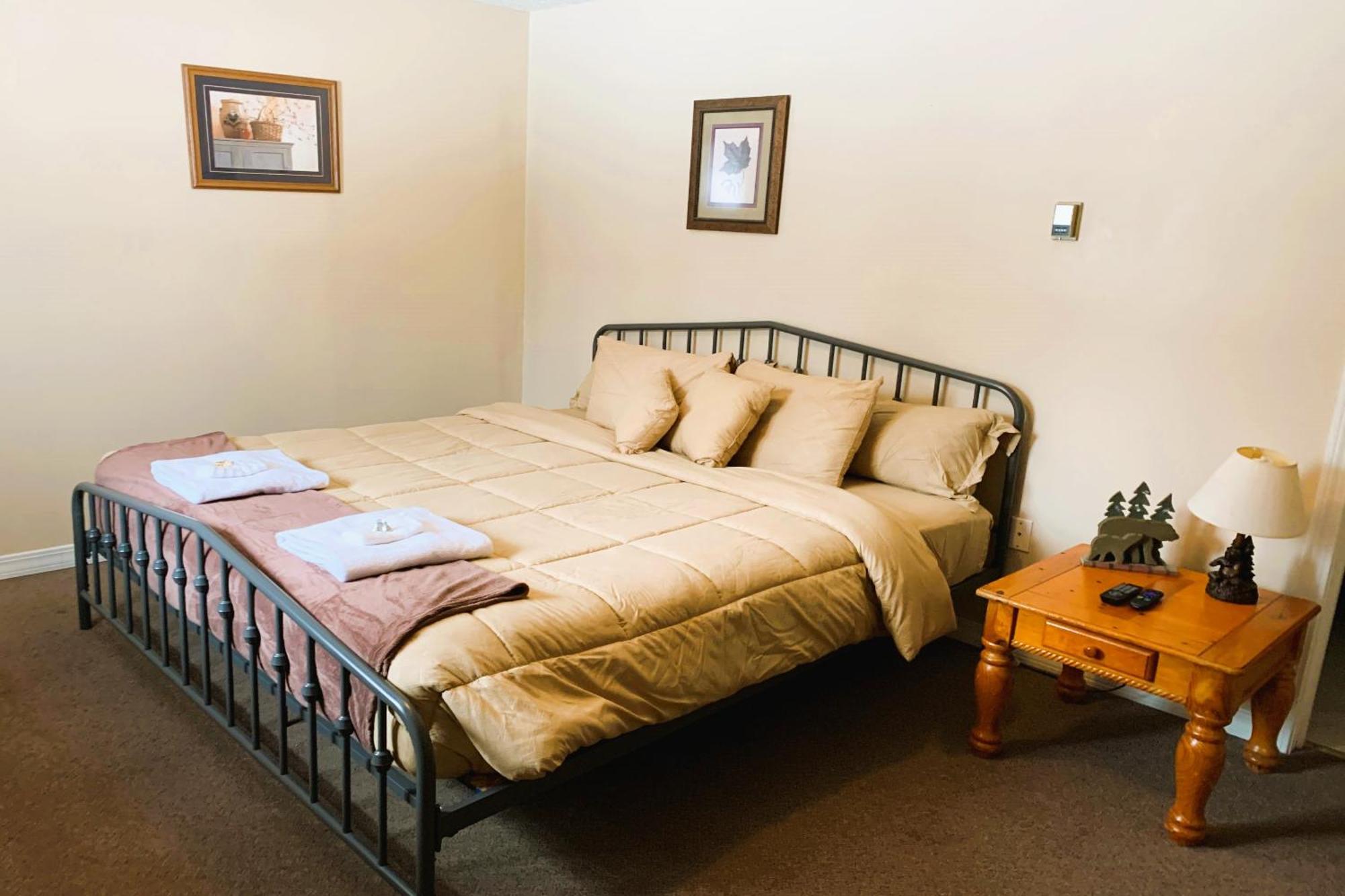 Love Hotels St John River By Oyo At Fort Kent Me Saint John Plantation Bagian luar foto