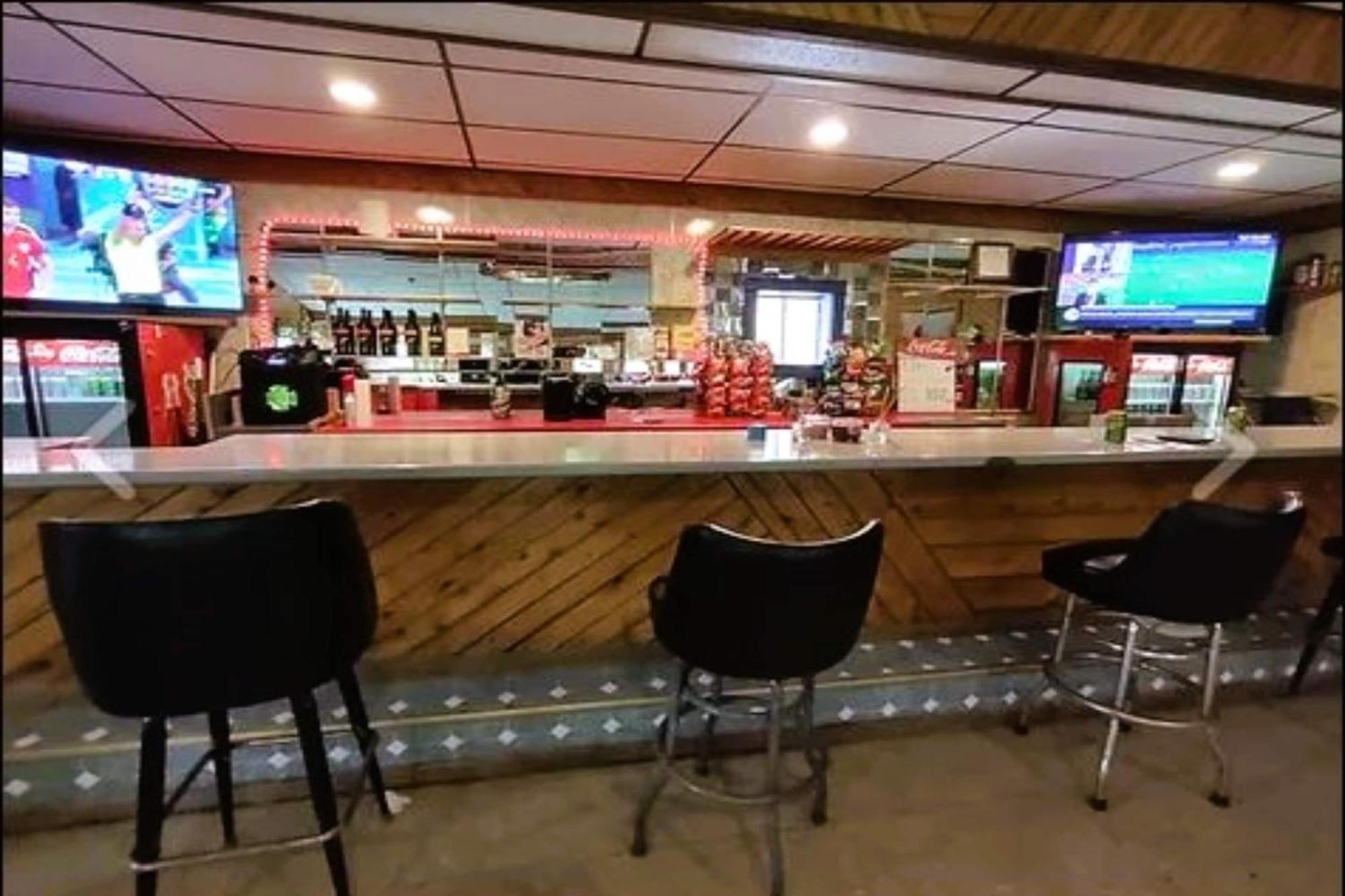 Love Hotels St John River By Oyo At Fort Kent Me Saint John Plantation Bagian luar foto