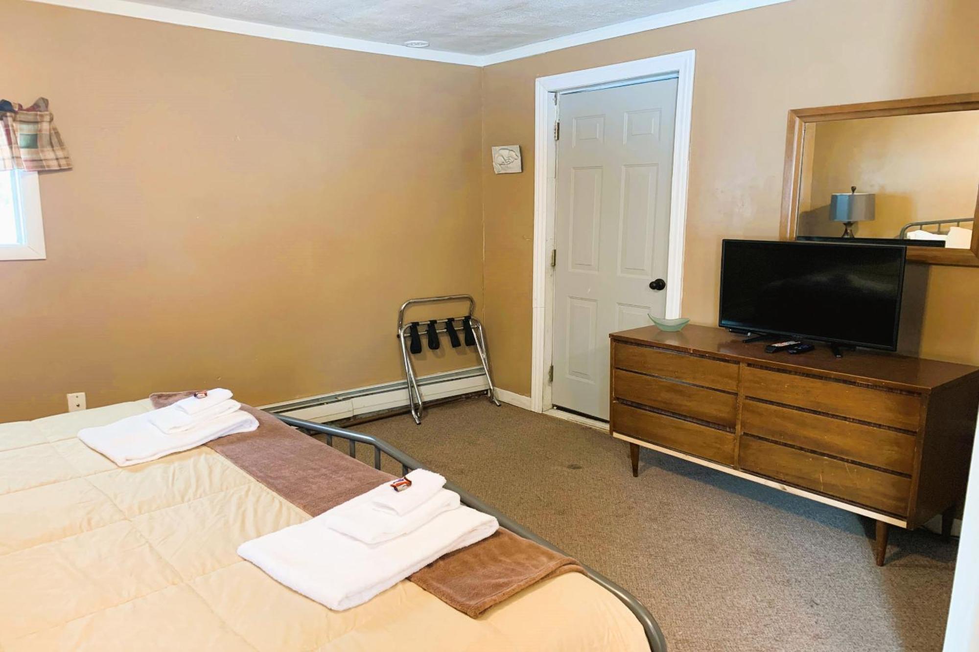 Love Hotels St John River By Oyo At Fort Kent Me Saint John Plantation Bagian luar foto