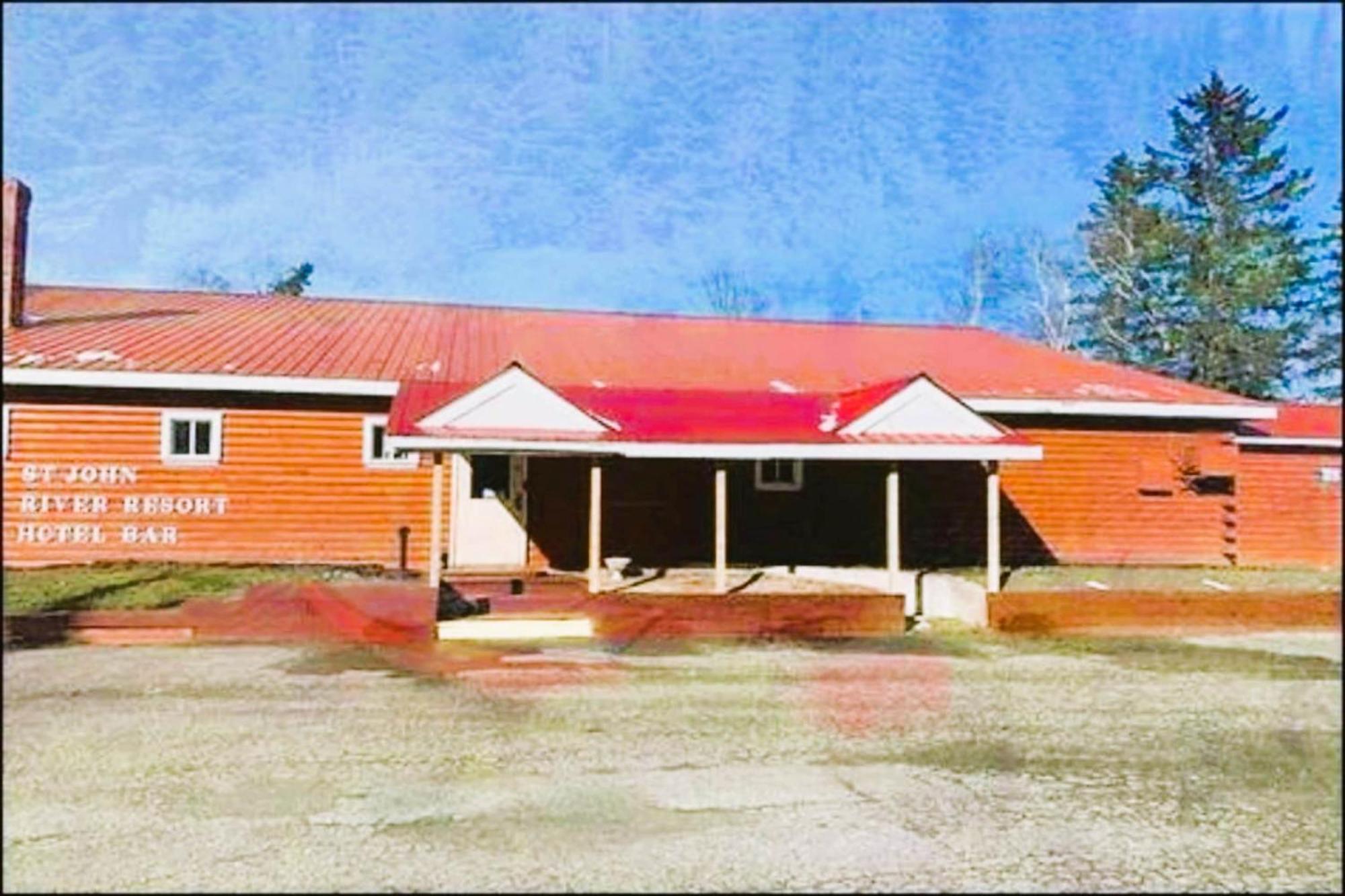 Love Hotels St John River By Oyo At Fort Kent Me Saint John Plantation Bagian luar foto